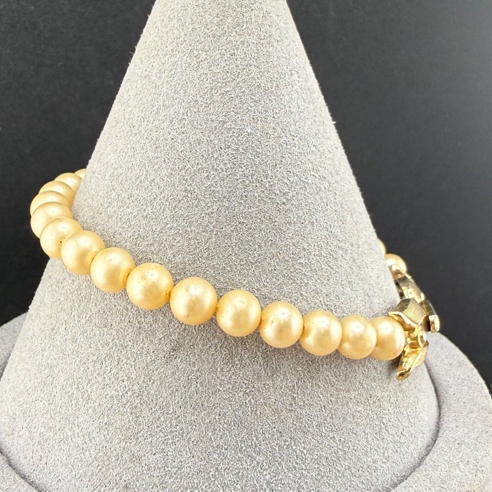 Vintage Trifari Bracelet Faux Pearl 7"